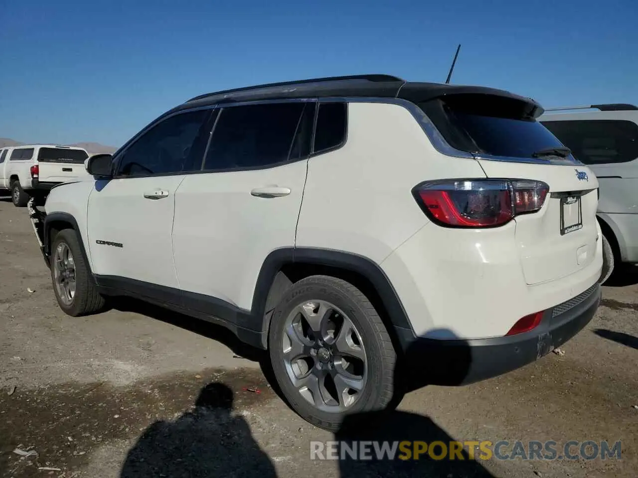 2 Photograph of a damaged car 3C4NJCCB5MT545637 JEEP COMPASS 2021