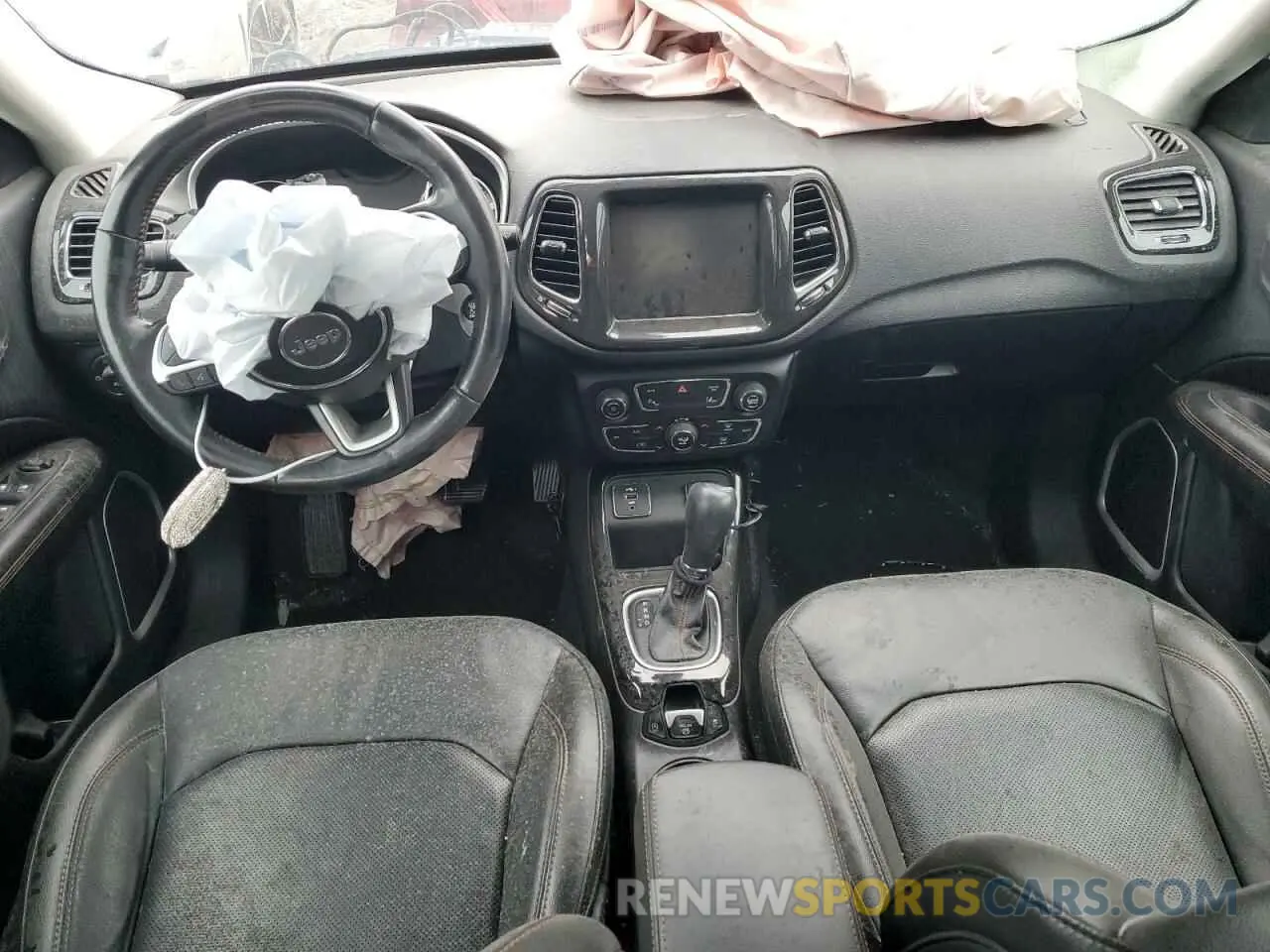 8 Photograph of a damaged car 3C4NJCCB8MT517864 JEEP COMPASS 2021