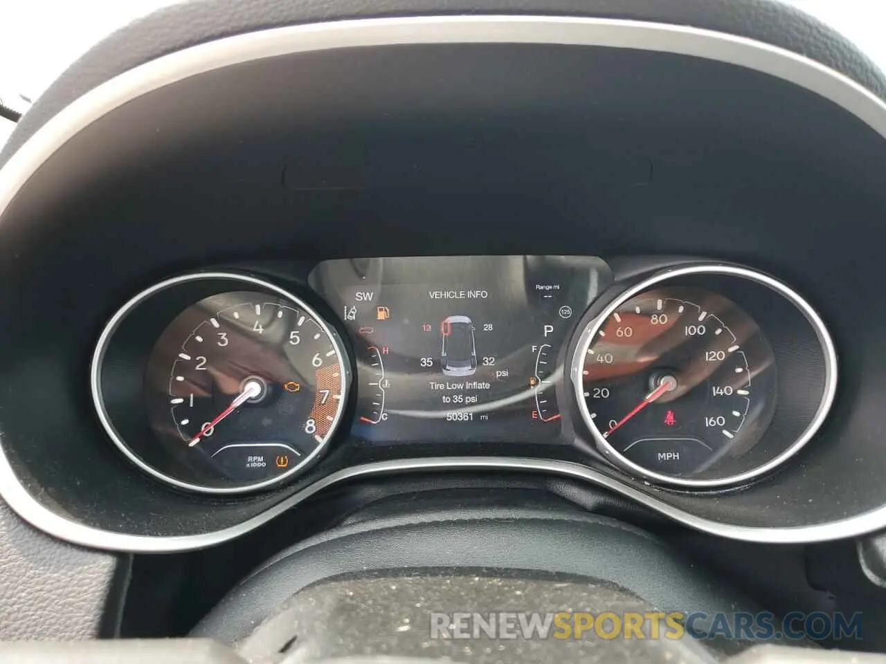 9 Photograph of a damaged car 3C4NJCCBXMT573465 JEEP COMPASS 2021