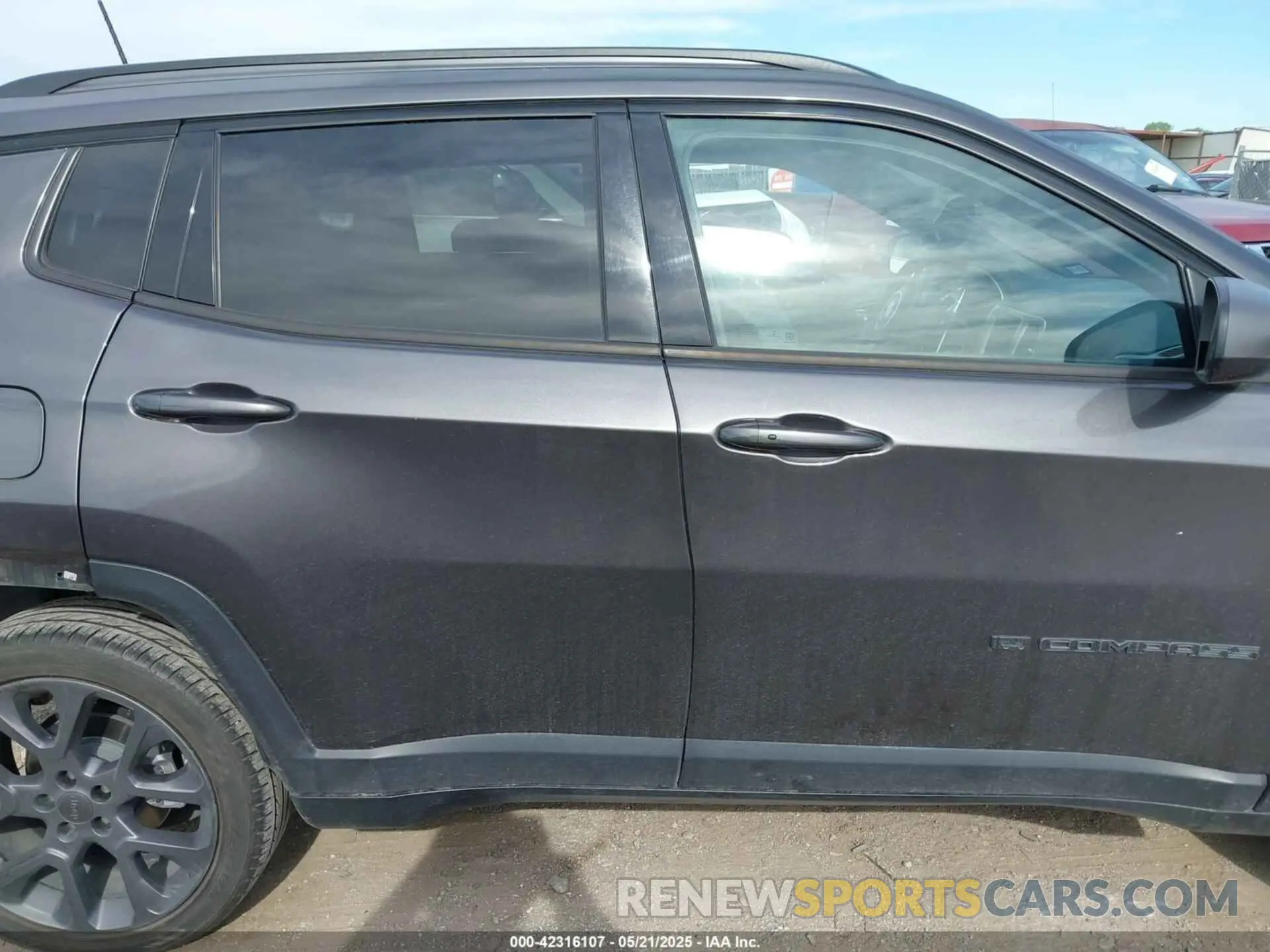 13 Photograph of a damaged car 3C4NJCEB0MT604218 JEEP COMPASS 2021