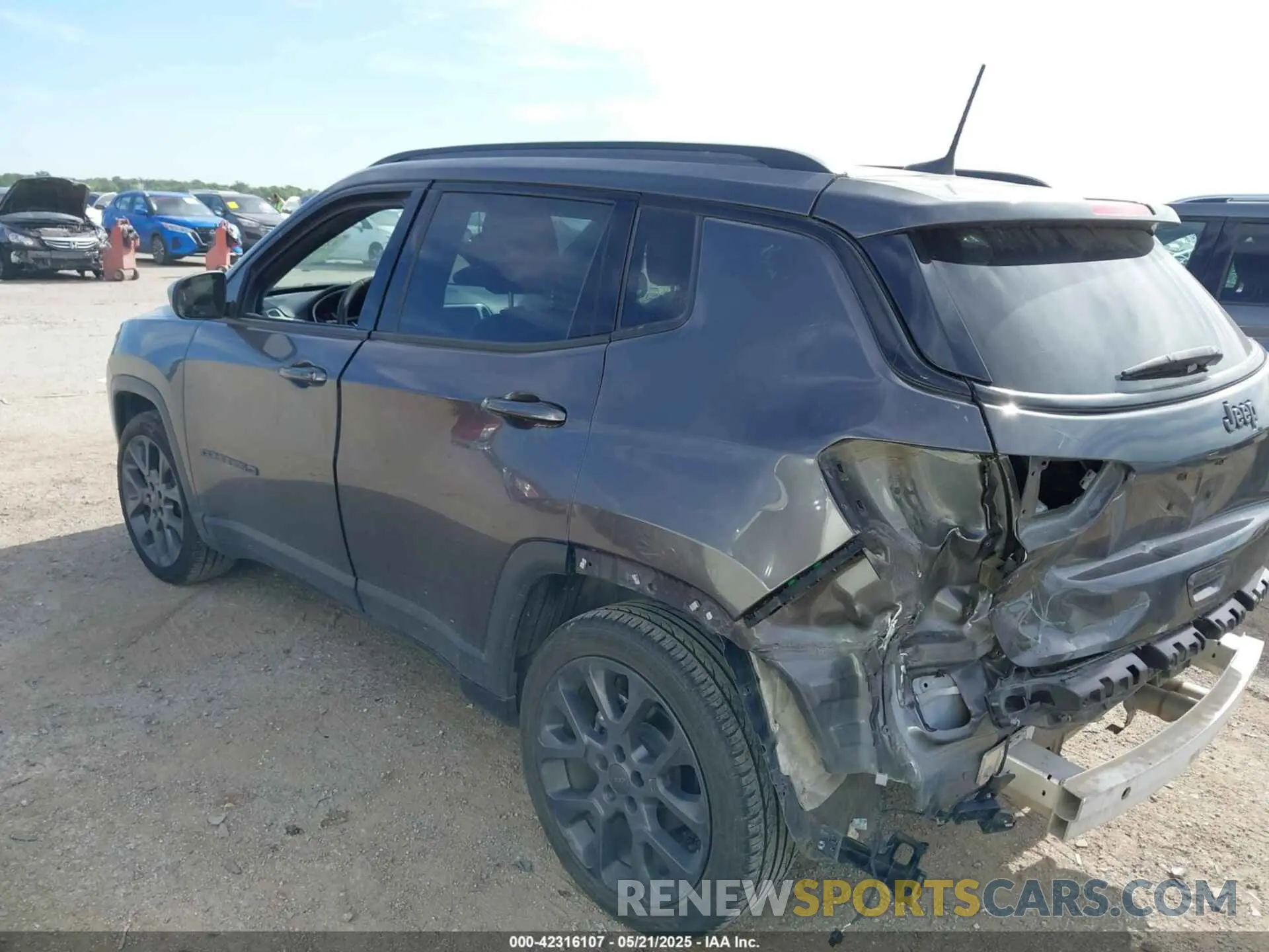 3 Photograph of a damaged car 3C4NJCEB0MT604218 JEEP COMPASS 2021