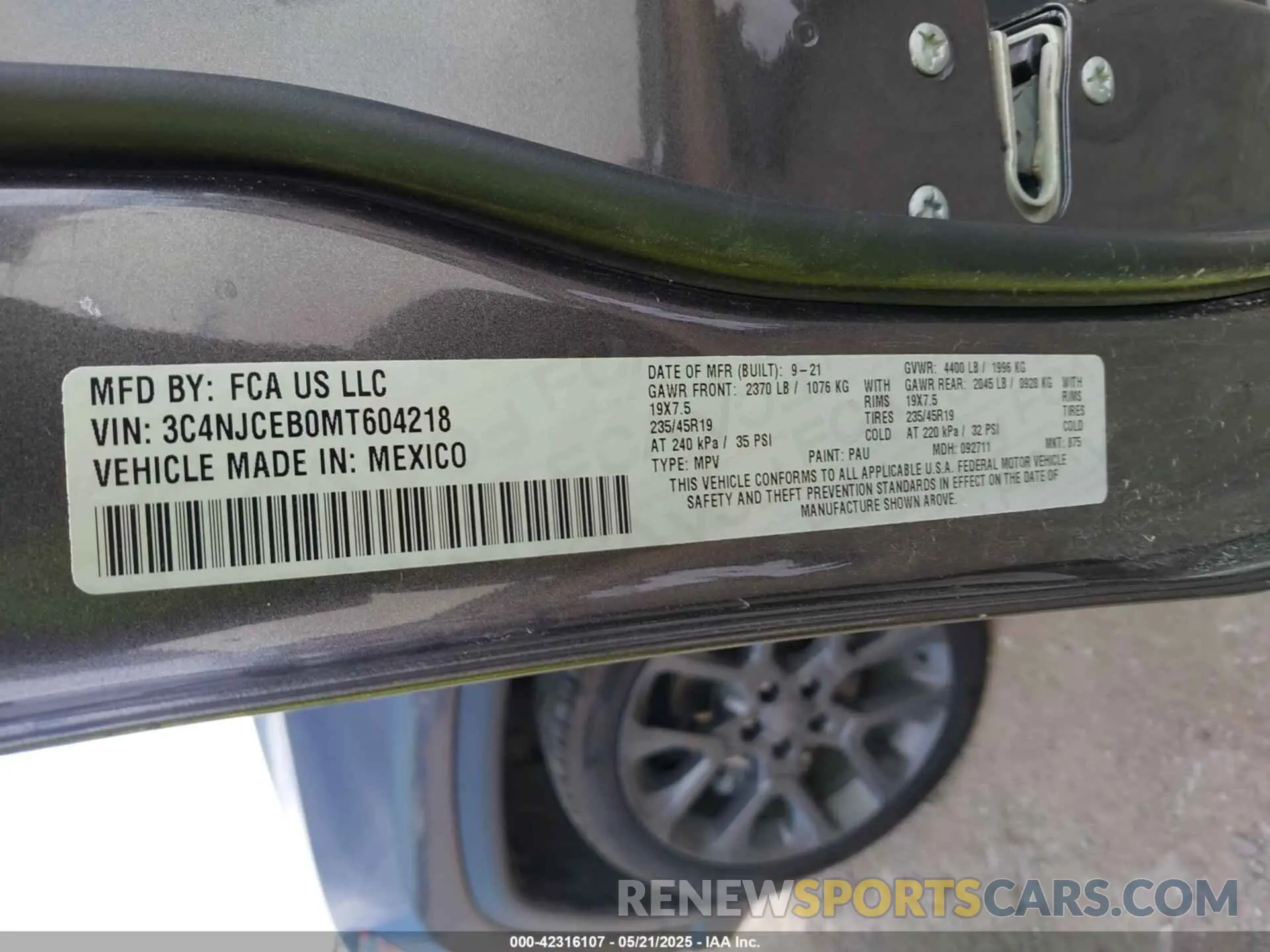 9 Photograph of a damaged car 3C4NJCEB0MT604218 JEEP COMPASS 2021