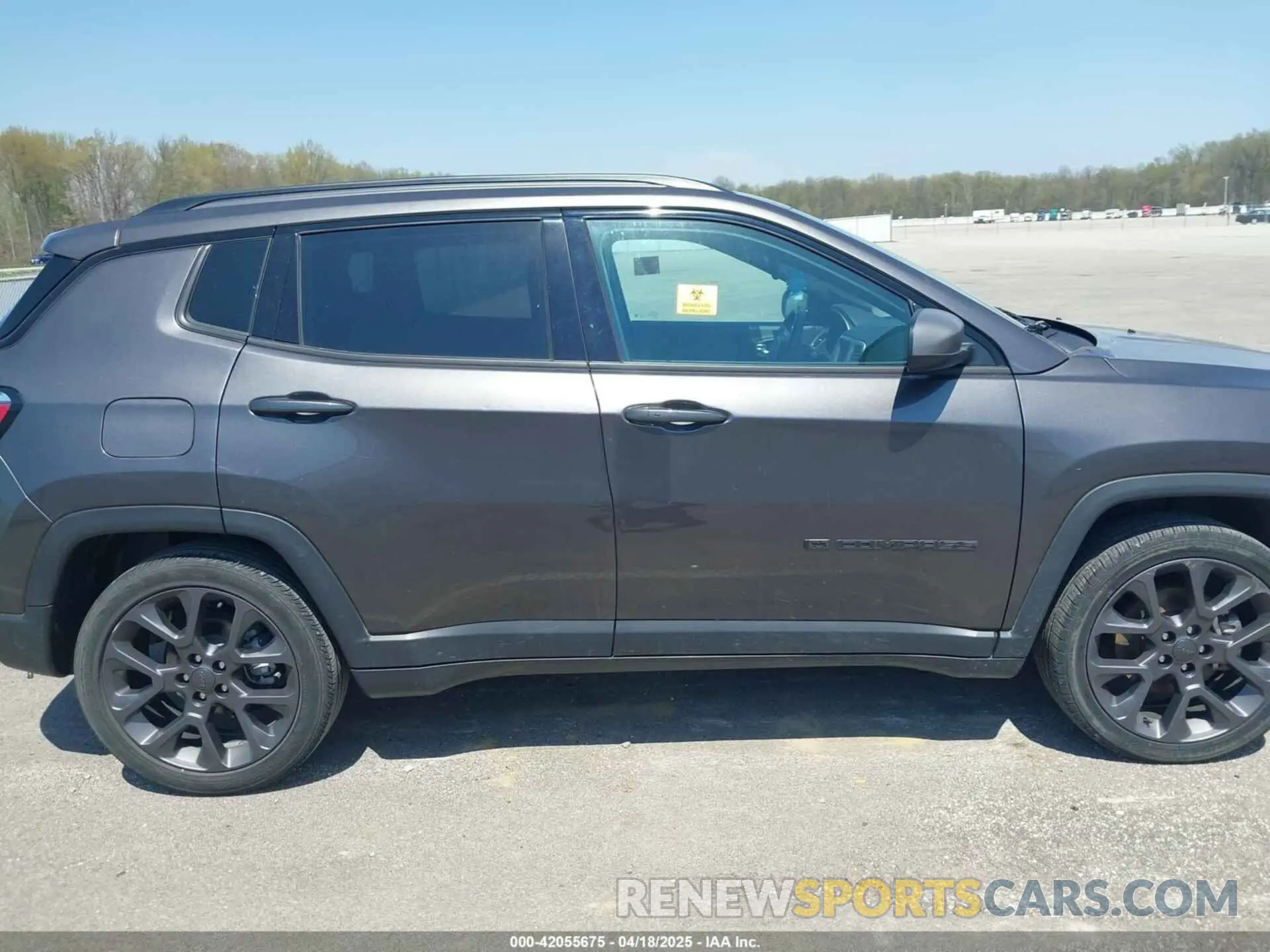 13 Photograph of a damaged car 3C4NJCEB1MT548631 JEEP COMPASS 2021