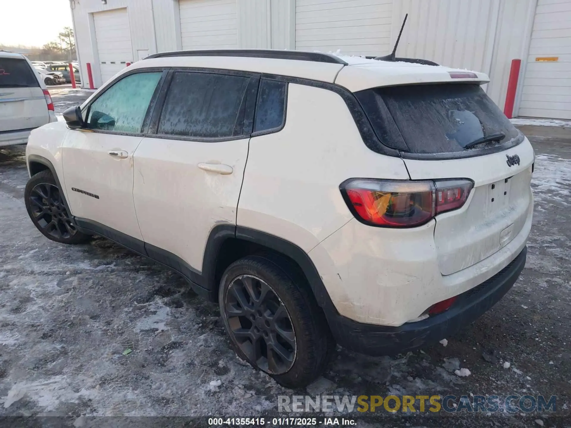 3 Photograph of a damaged car 3C4NJCEB4MT518183 JEEP COMPASS 2021