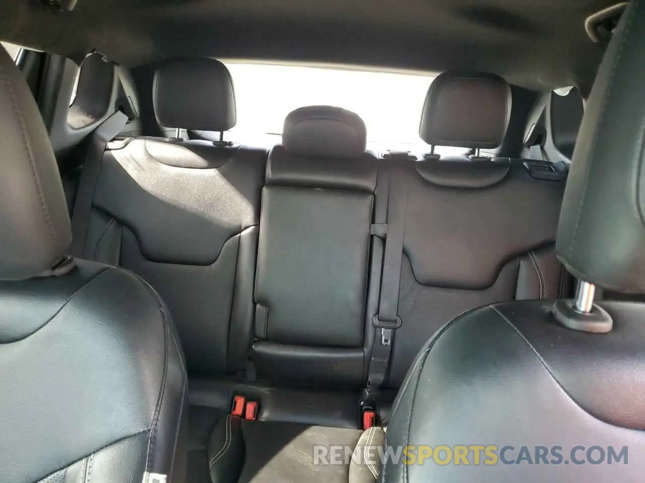 10 Photograph of a damaged car 3C4NJCEB4MT531712 JEEP COMPASS 2021