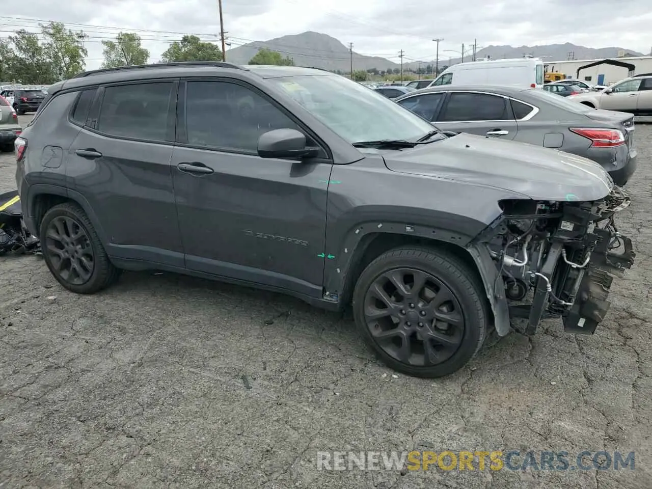 4 Photograph of a damaged car 3C4NJCEB4MT548722 JEEP COMPASS 2021