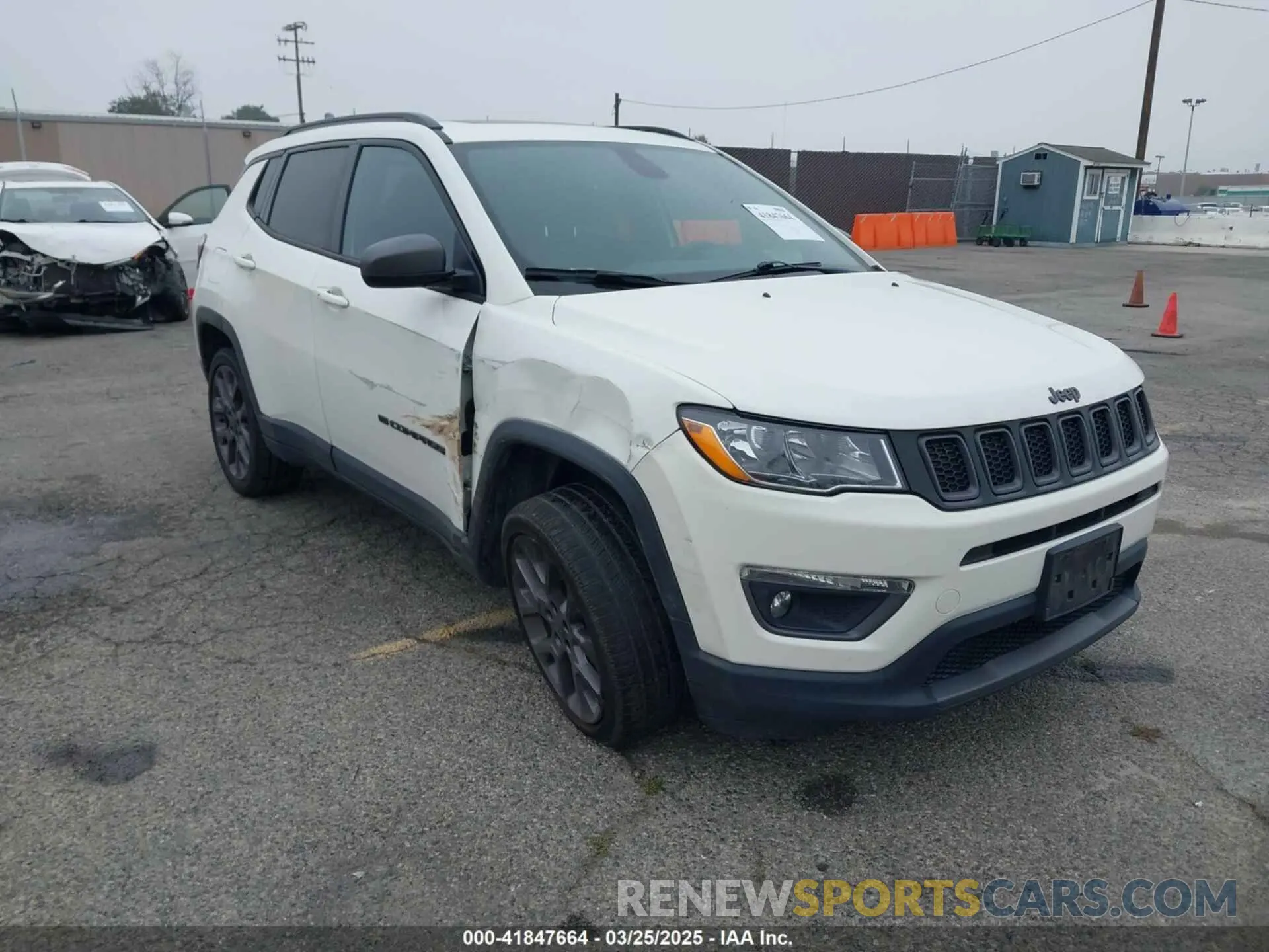 1 Photograph of a damaged car 3C4NJCEB4MT577055 JEEP COMPASS 2021