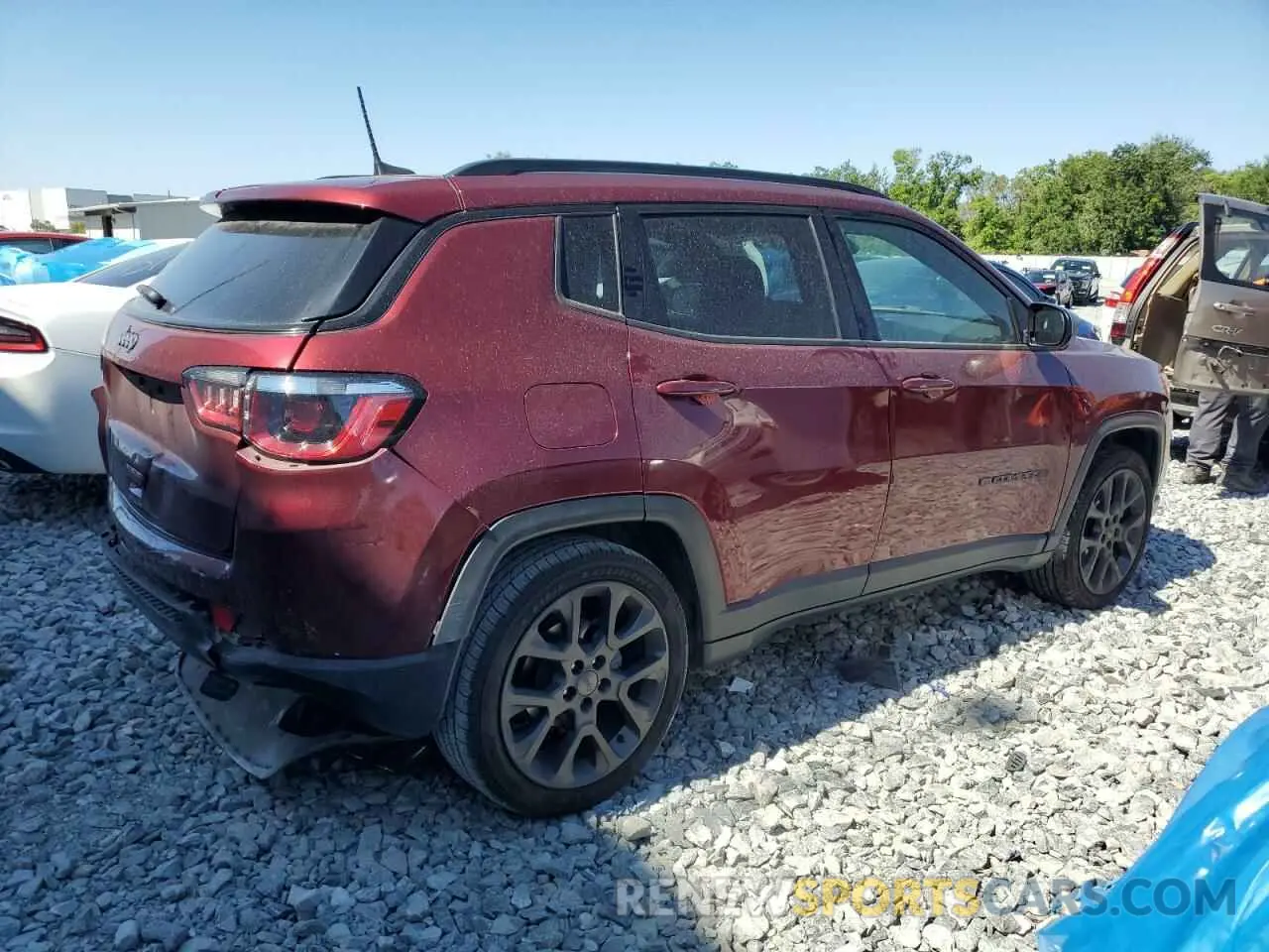 3 Photograph of a damaged car 3C4NJCEB6MT532733 JEEP COMPASS 2021
