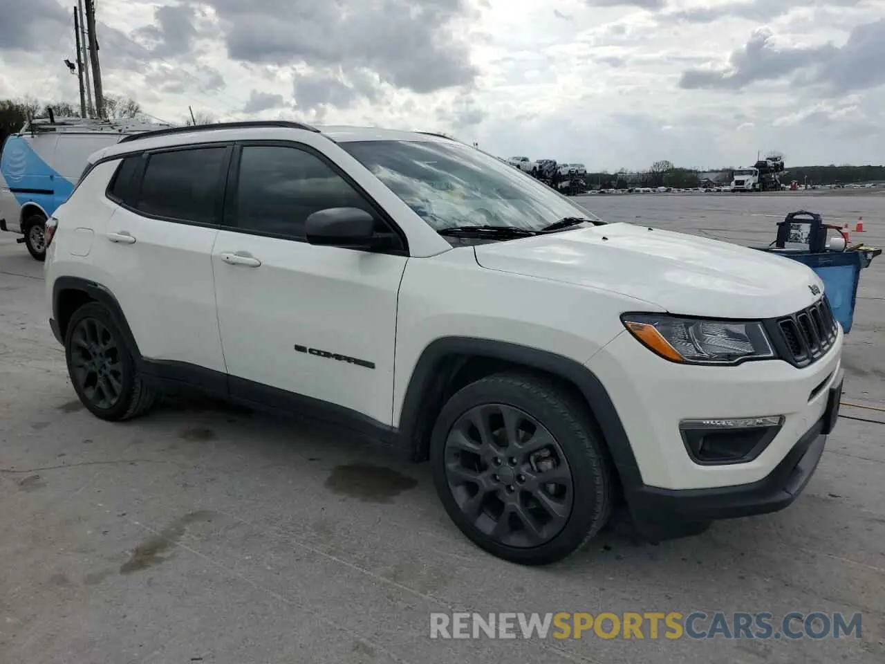 4 Photograph of a damaged car 3C4NJCEB7MT535933 JEEP COMPASS 2021