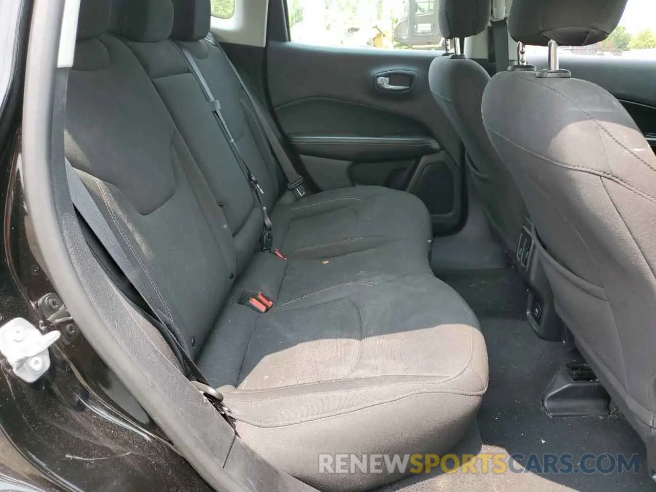 11 Photograph of a damaged car 3C4NJDAB0MT591580 JEEP COMPASS 2021