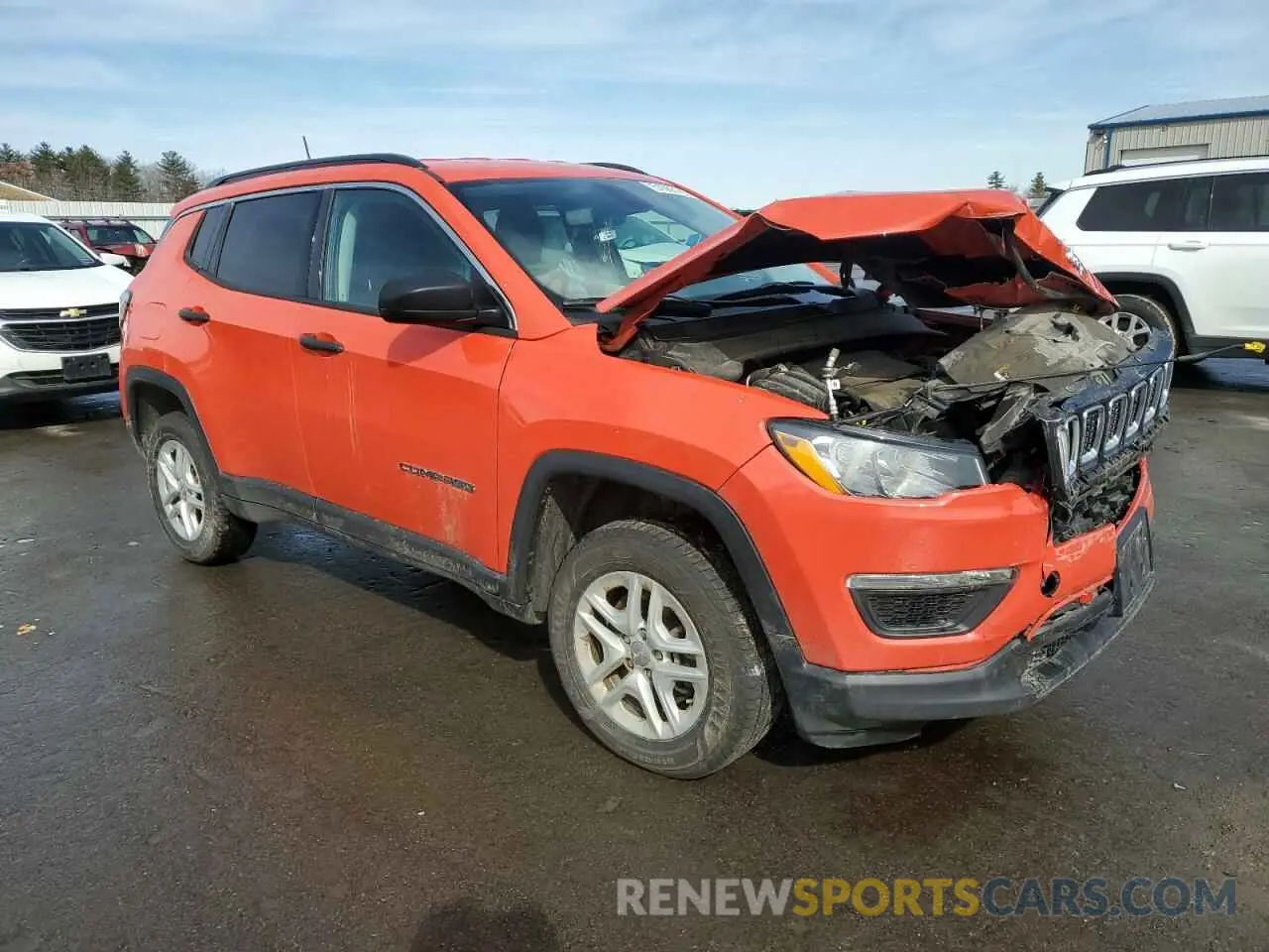 4 Photograph of a damaged car 3C4NJDAB1MT500431 JEEP COMPASS 2021