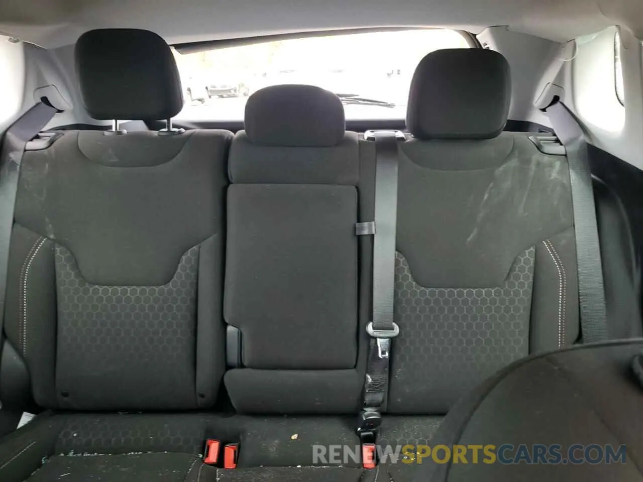 10 Photograph of a damaged car 3C4NJDAB2MT572027 JEEP COMPASS 2021