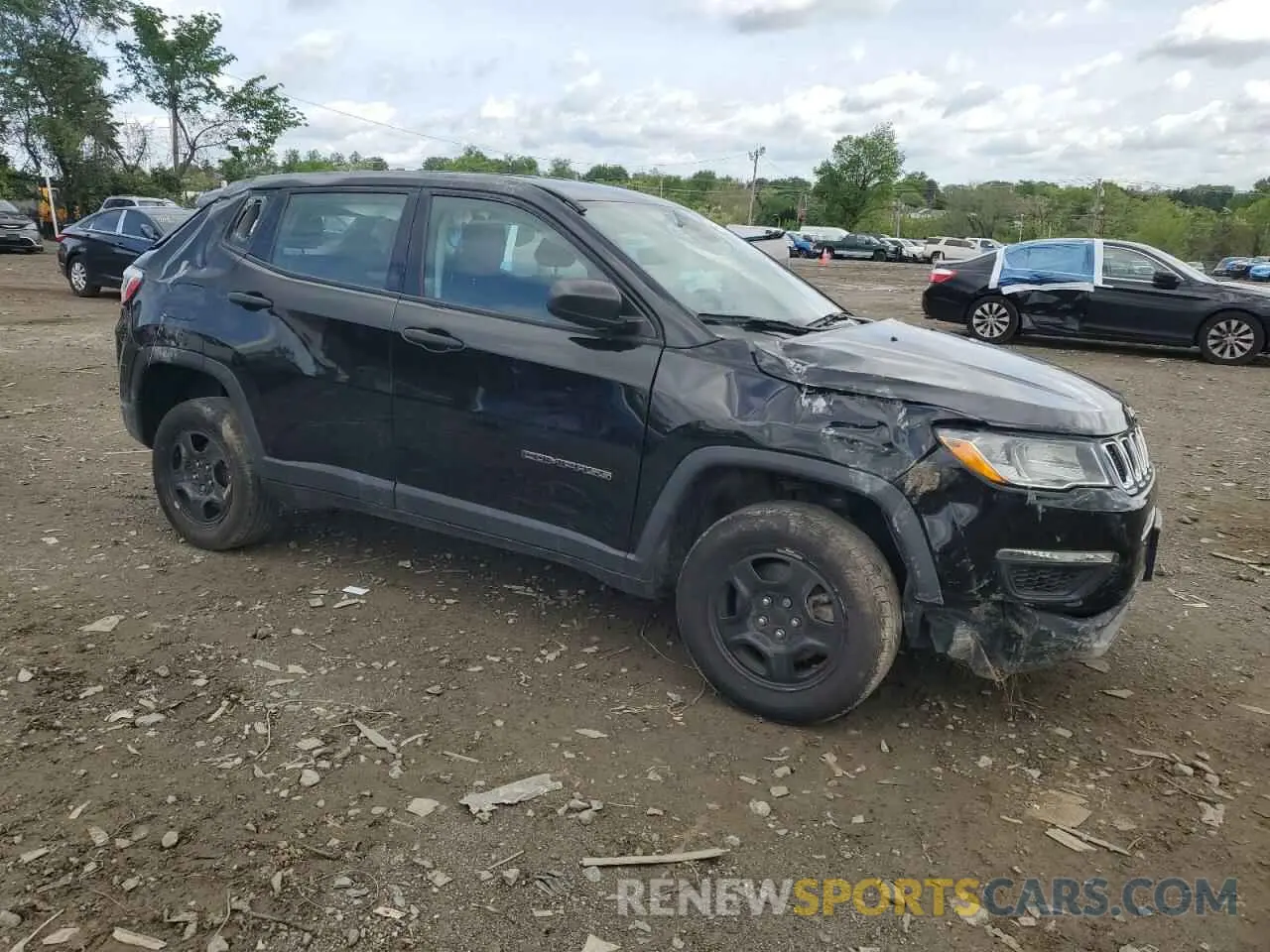 4 Photograph of a damaged car 3C4NJDAB2MT572027 JEEP COMPASS 2021