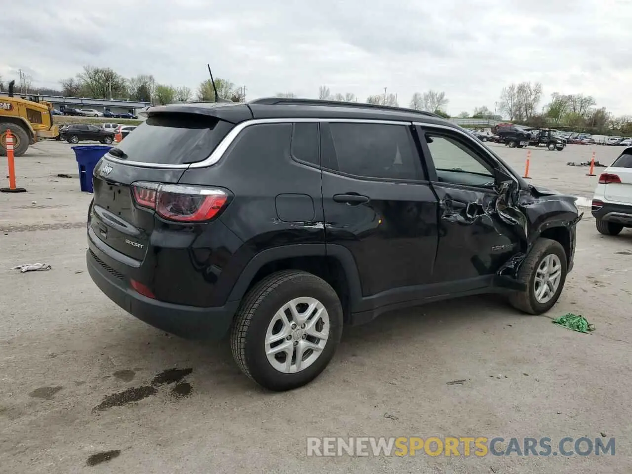 3 Photograph of a damaged car 3C4NJDAB4MT504800 JEEP COMPASS 2021