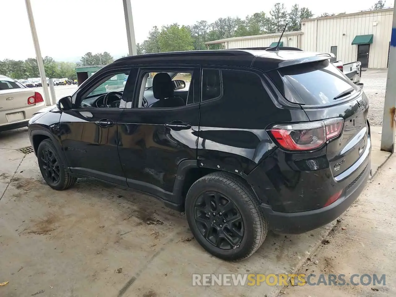 2 Photograph of a damaged car 3C4NJDAB6MT584116 JEEP COMPASS 2021