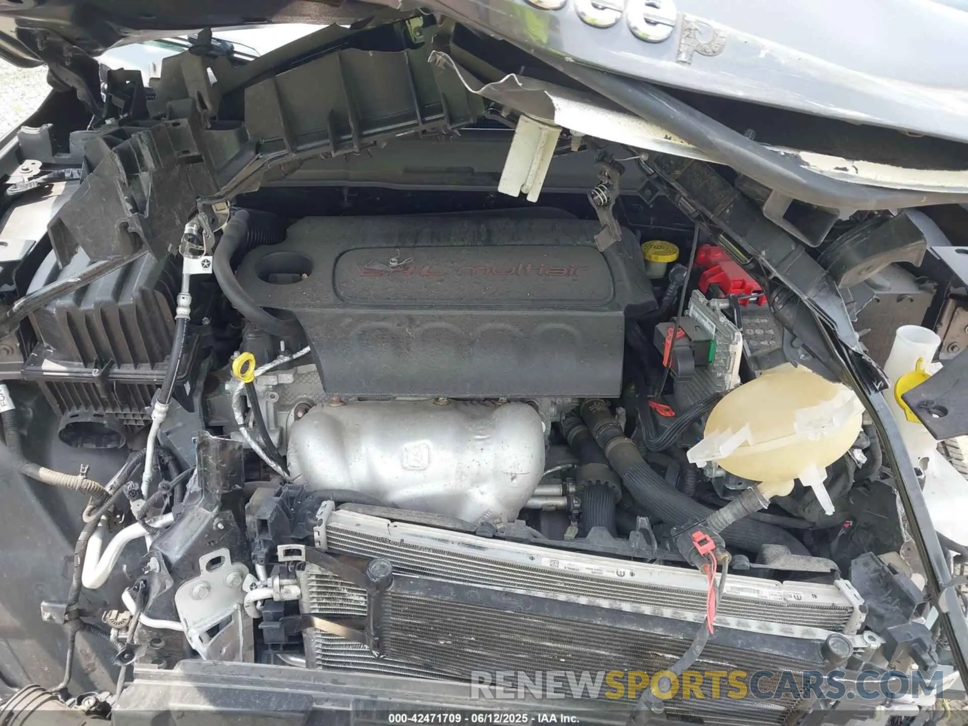10 Photograph of a damaged car 3C4NJDAB9MT566547 JEEP COMPASS 2021