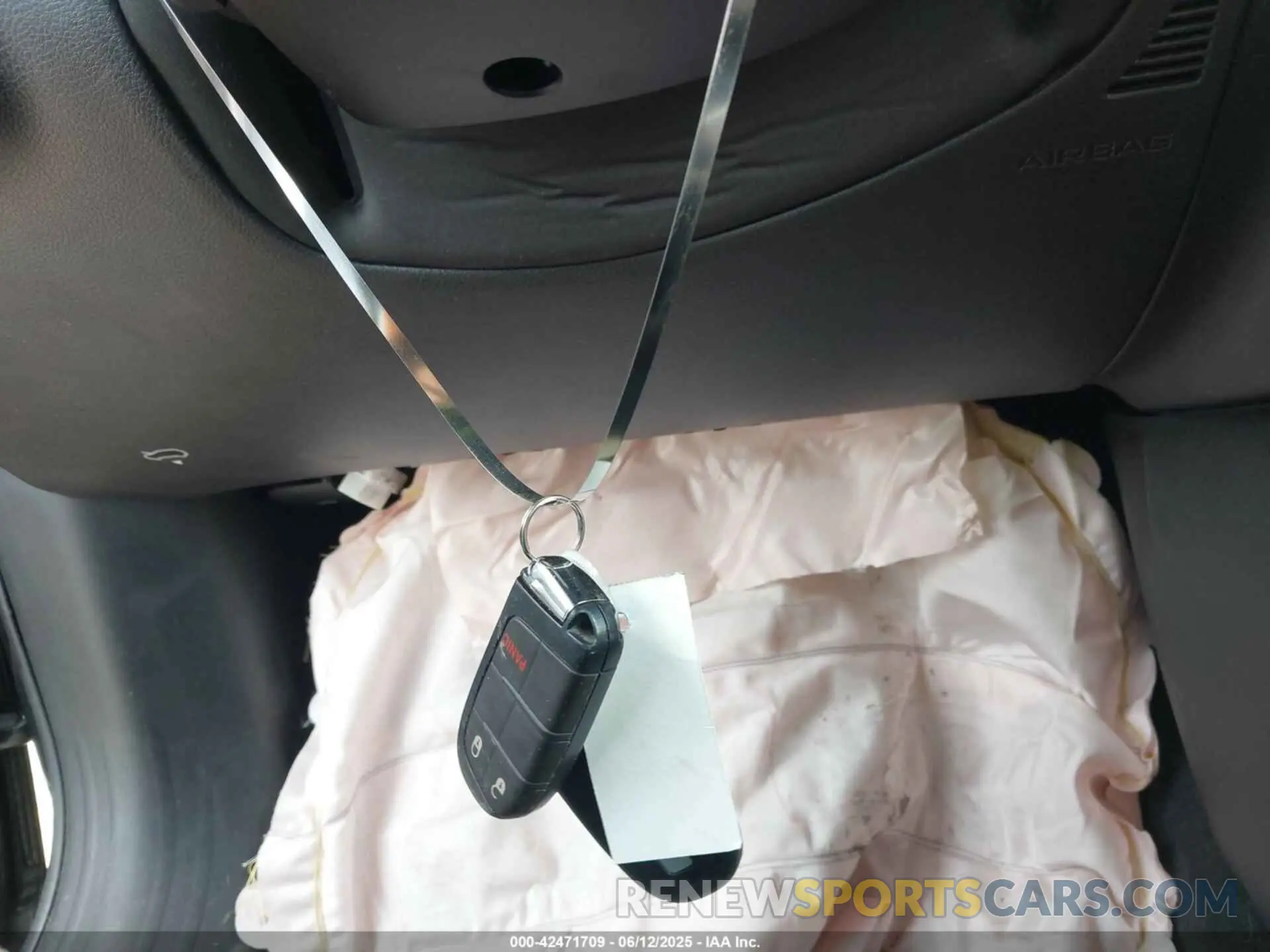 11 Photograph of a damaged car 3C4NJDAB9MT566547 JEEP COMPASS 2021