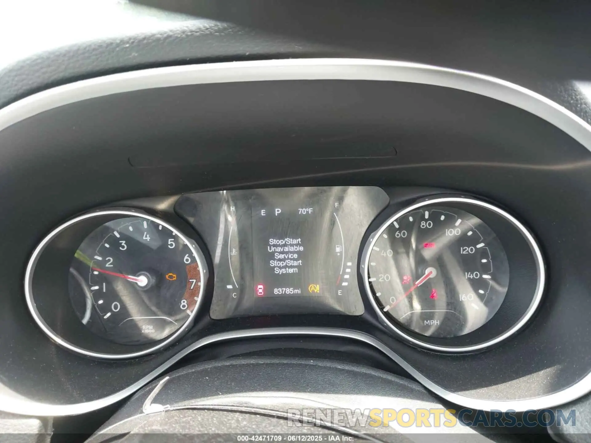 16 Photograph of a damaged car 3C4NJDAB9MT566547 JEEP COMPASS 2021