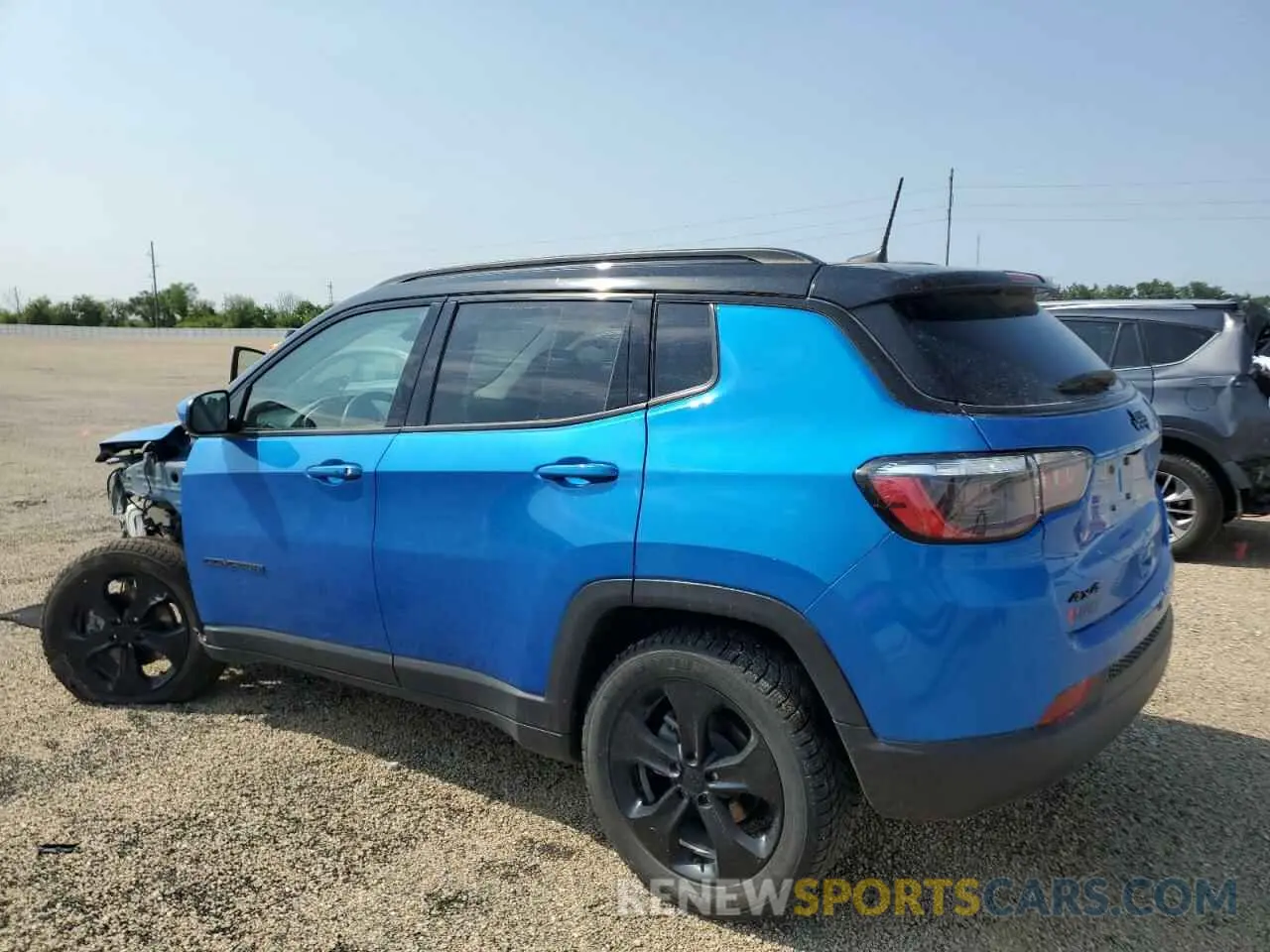 2 Photograph of a damaged car 3C4NJDBB0MT558948 JEEP COMPASS 2021