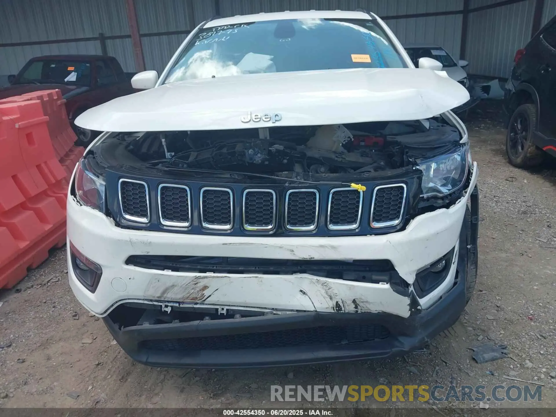 6 Photograph of a damaged car 3C4NJDBB0MT600115 JEEP COMPASS 2021