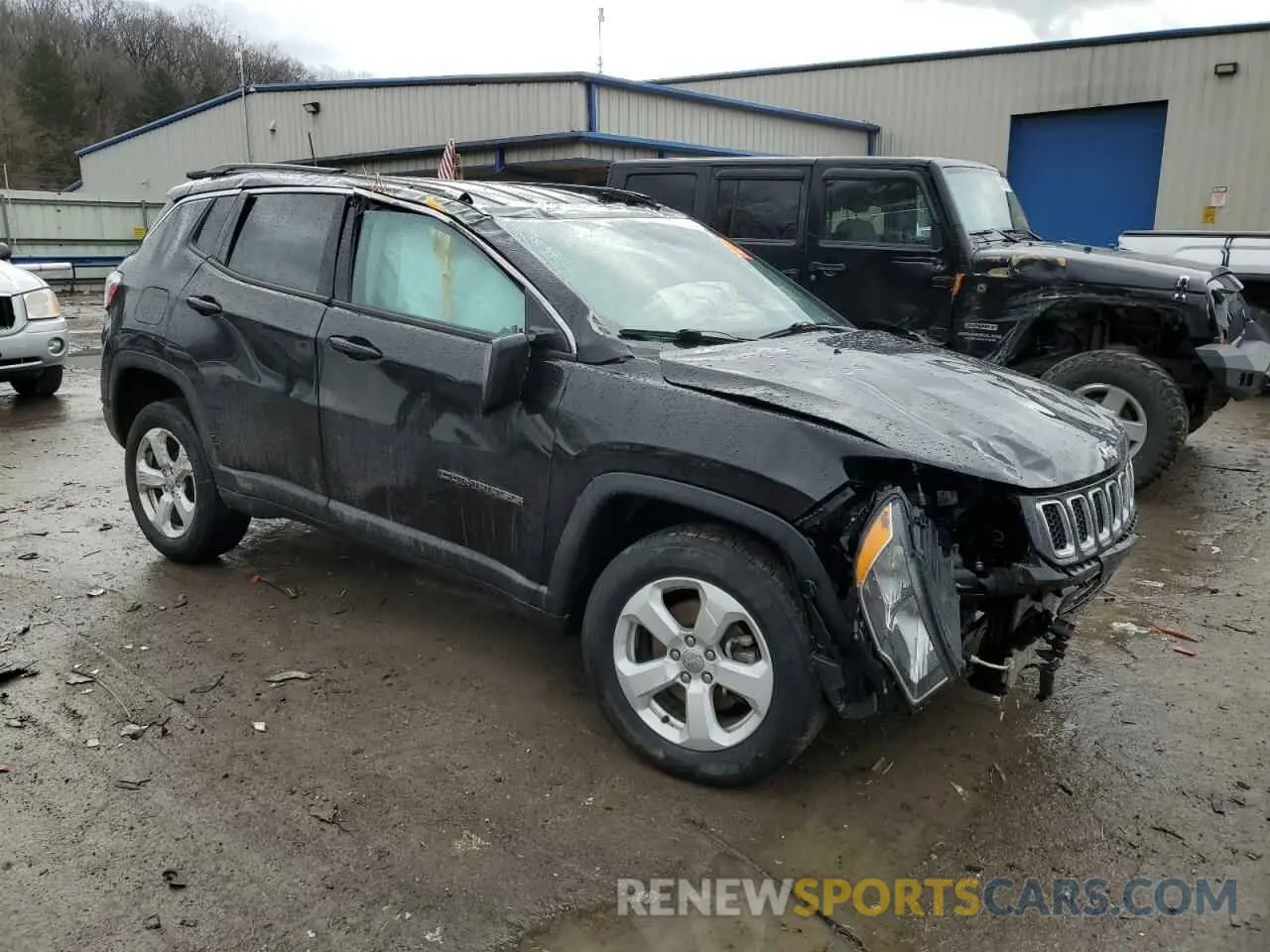 4 Photograph of a damaged car 3C4NJDBB1MT534478 JEEP COMPASS 2021