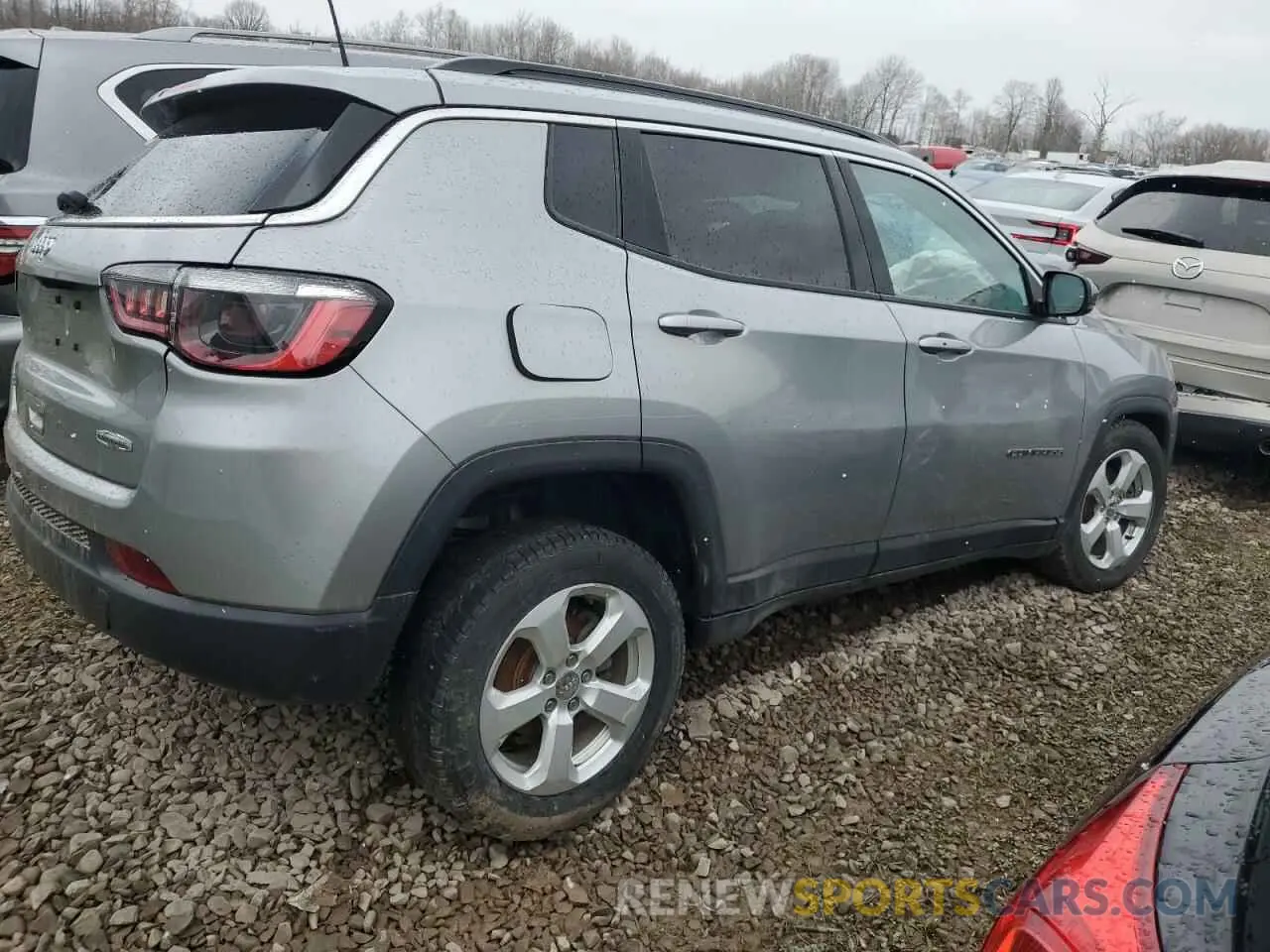 3 Photograph of a damaged car 3C4NJDBB1MT537736 JEEP COMPASS 2021
