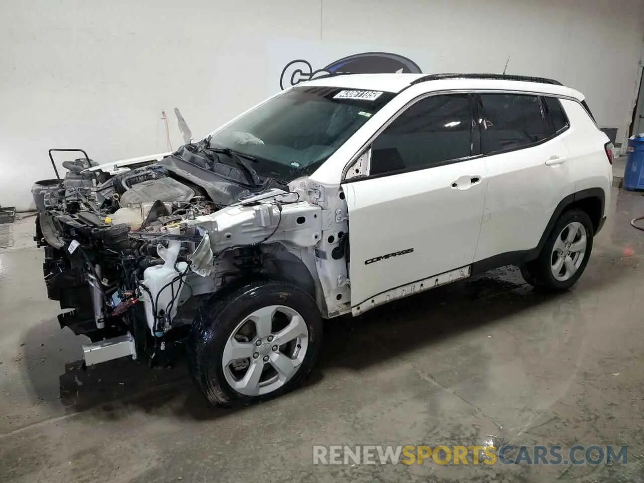 1 Photograph of a damaged car 3C4NJDBB1MT543701 JEEP COMPASS 2021