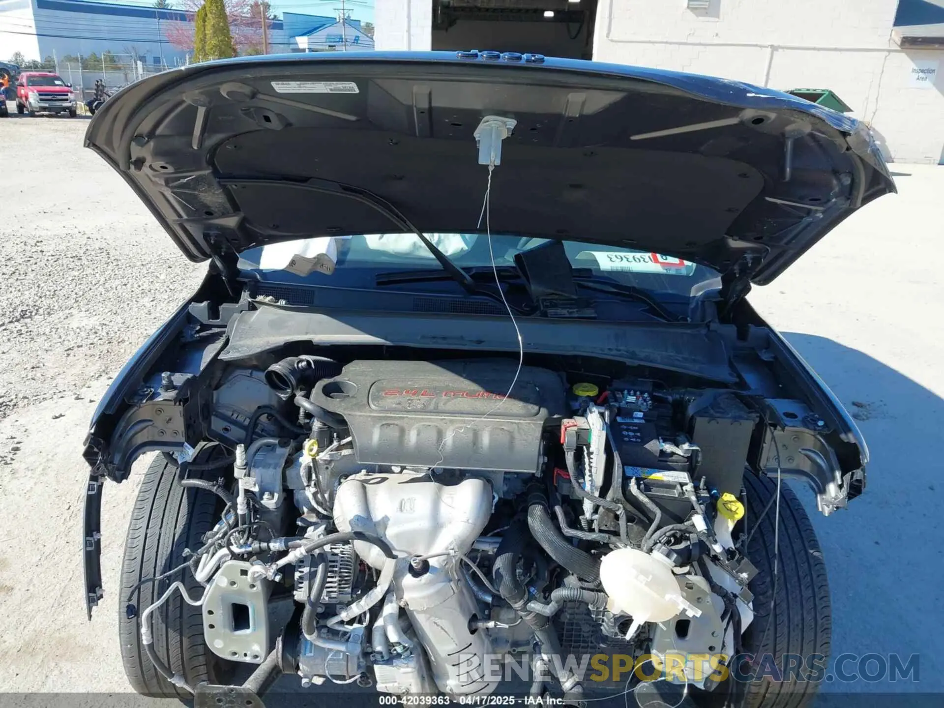 10 Photograph of a damaged car 3C4NJDBB1MT554391 JEEP COMPASS 2021