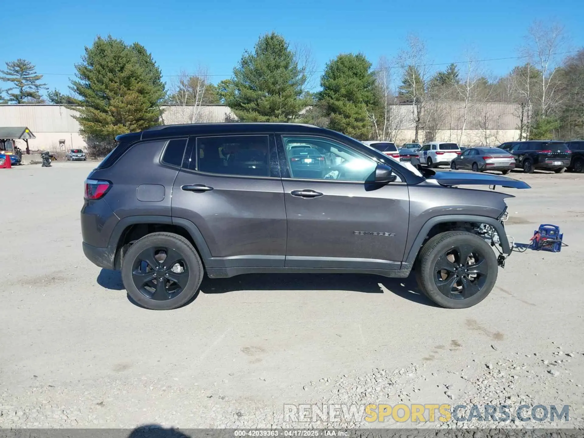 13 Photograph of a damaged car 3C4NJDBB1MT554391 JEEP COMPASS 2021