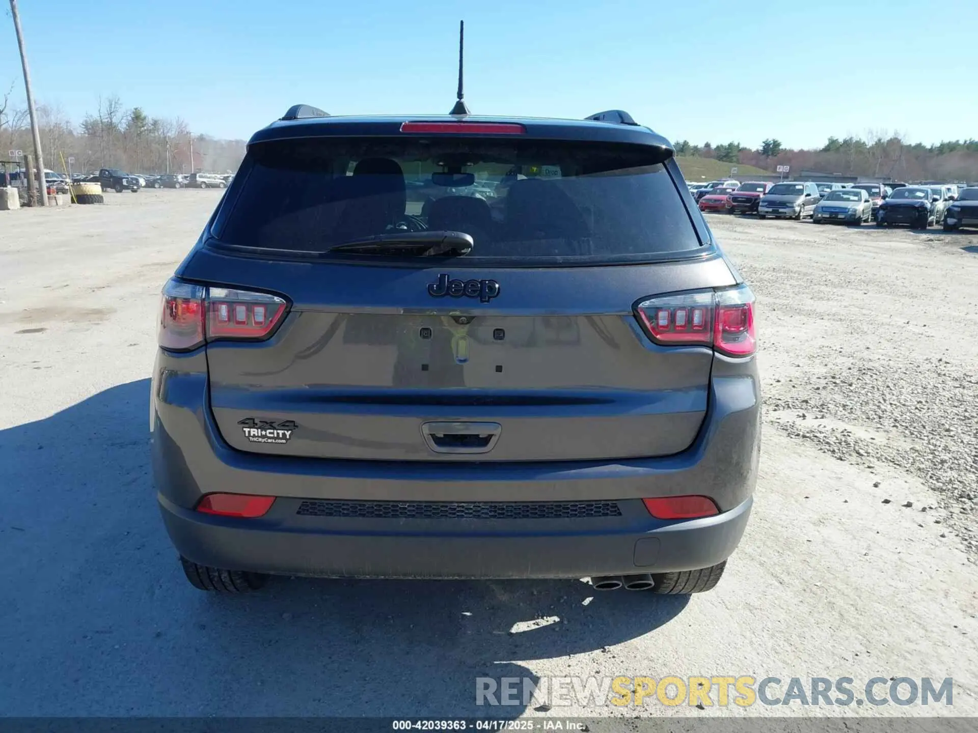 16 Photograph of a damaged car 3C4NJDBB1MT554391 JEEP COMPASS 2021
