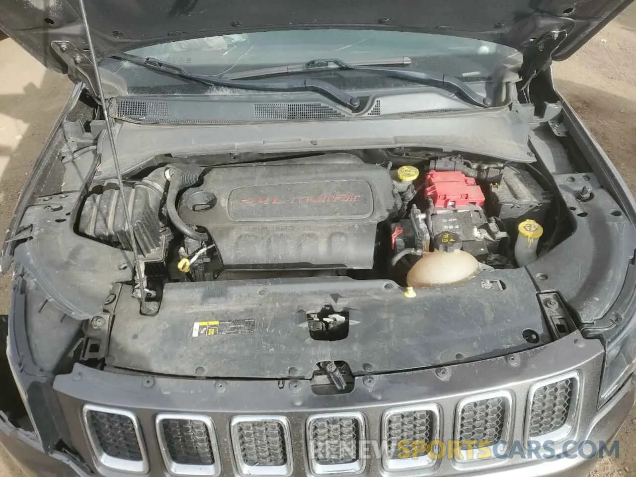 13 Photograph of a damaged car 3C4NJDBB1MT557615 JEEP COMPASS 2021