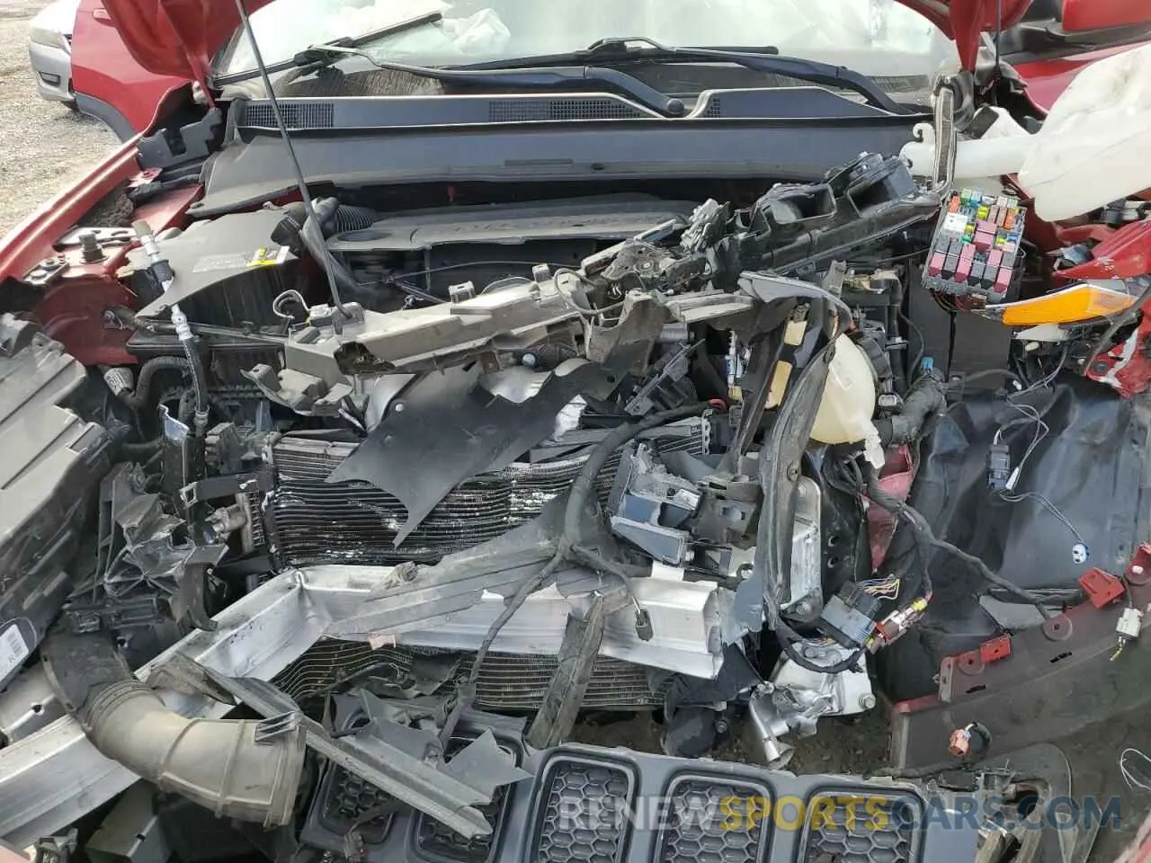 11 Photograph of a damaged car 3C4NJDBB1MT562619 JEEP COMPASS 2021
