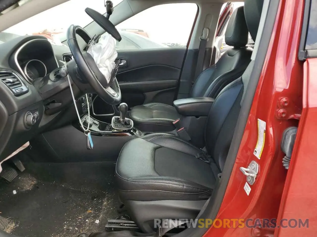 7 Photograph of a damaged car 3C4NJDBB1MT562619 JEEP COMPASS 2021