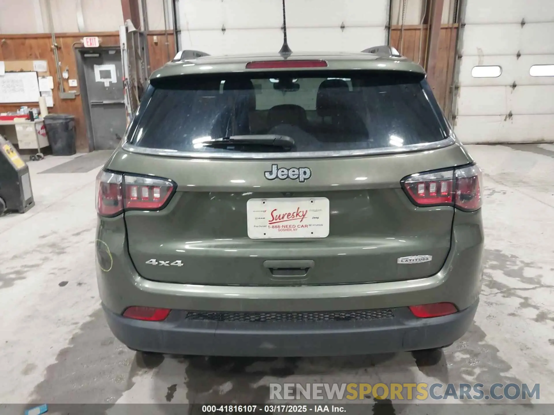 16 Photograph of a damaged car 3C4NJDBB1MT566220 JEEP COMPASS 2021