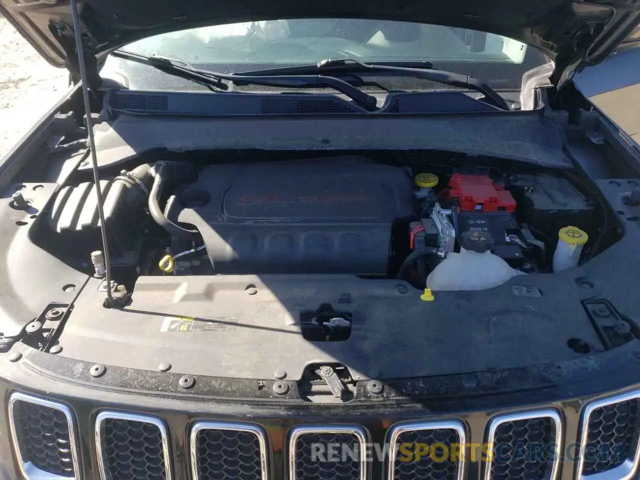 12 Photograph of a damaged car 3C4NJDBB1MT569618 JEEP COMPASS 2021