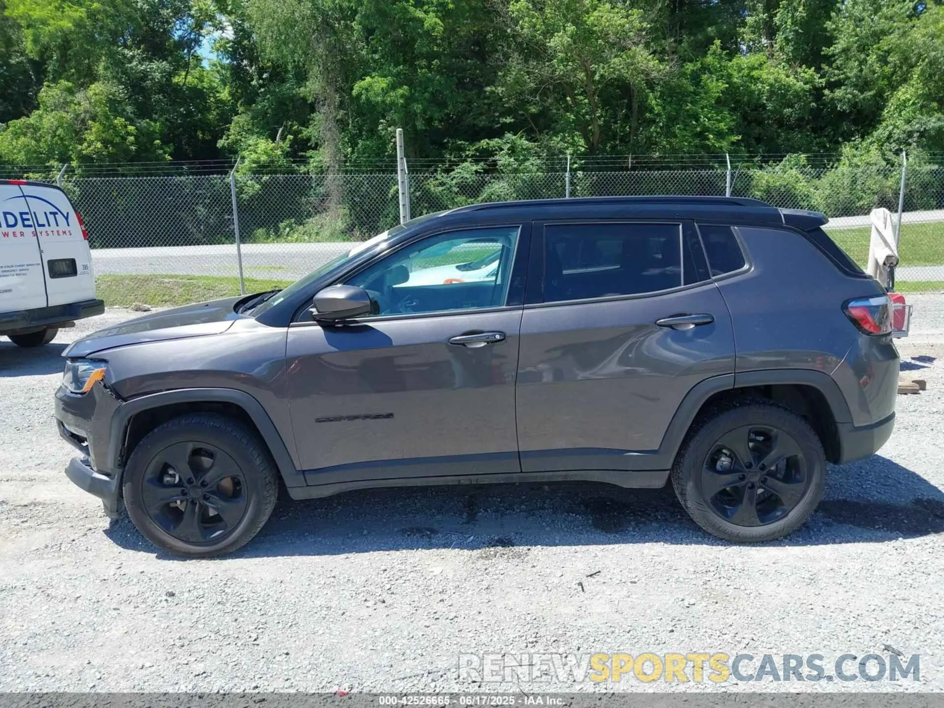 14 Photograph of a damaged car 3C4NJDBB1MT586712 JEEP COMPASS 2021