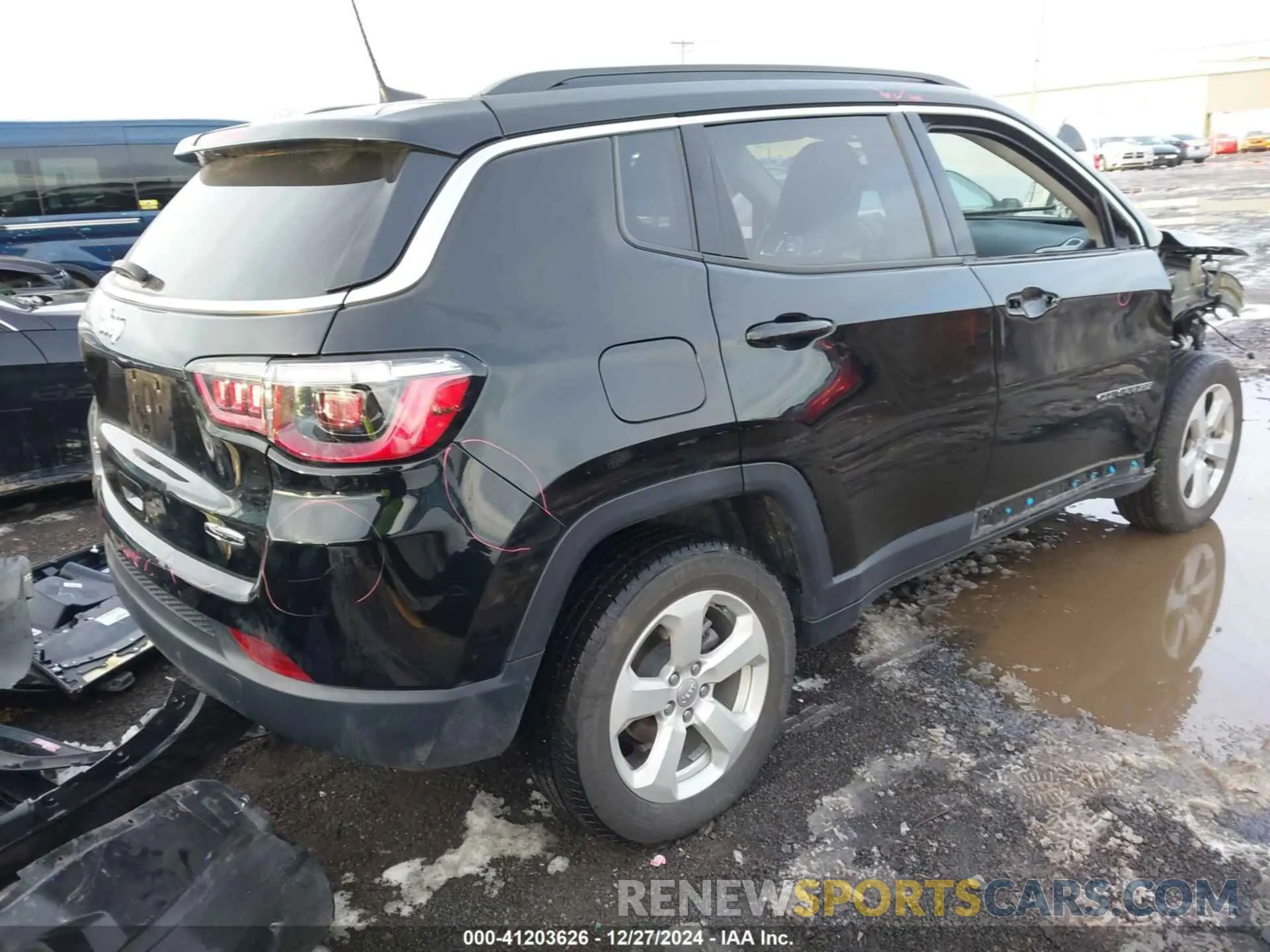 4 Photograph of a damaged car 3C4NJDBB2MT530276 JEEP COMPASS 2021