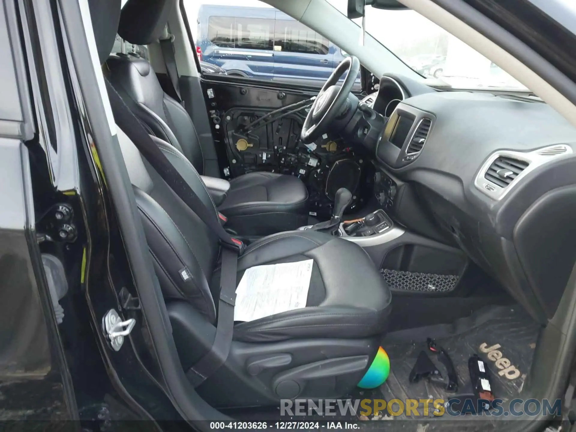 5 Photograph of a damaged car 3C4NJDBB2MT530276 JEEP COMPASS 2021