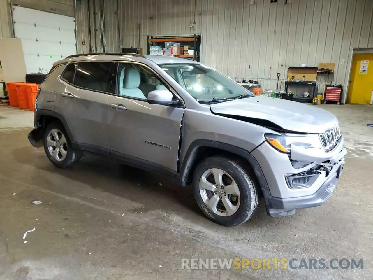 4 Photograph of a damaged car 3C4NJDBB2MT547398 JEEP COMPASS 2021