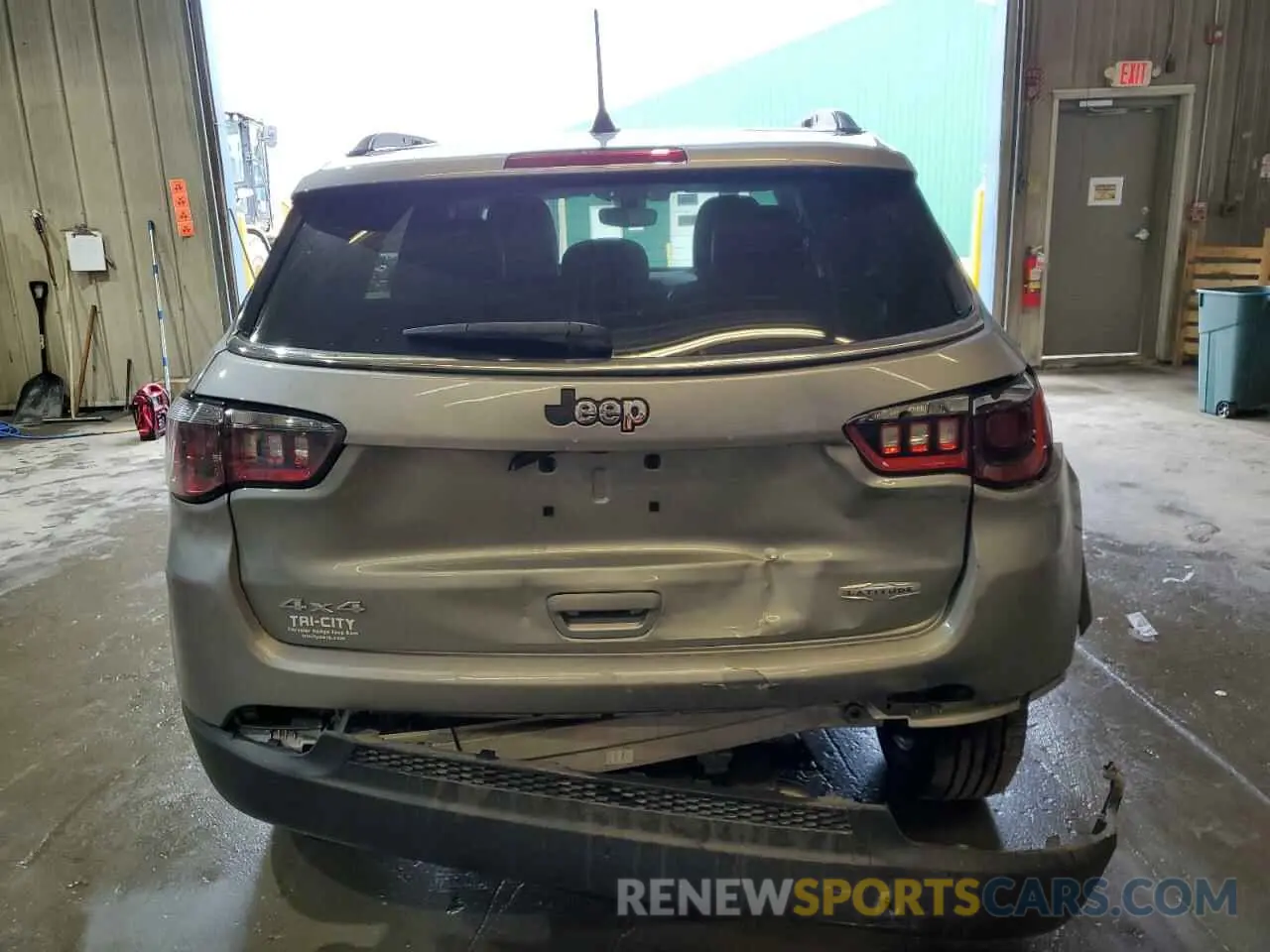 6 Photograph of a damaged car 3C4NJDBB2MT547398 JEEP COMPASS 2021