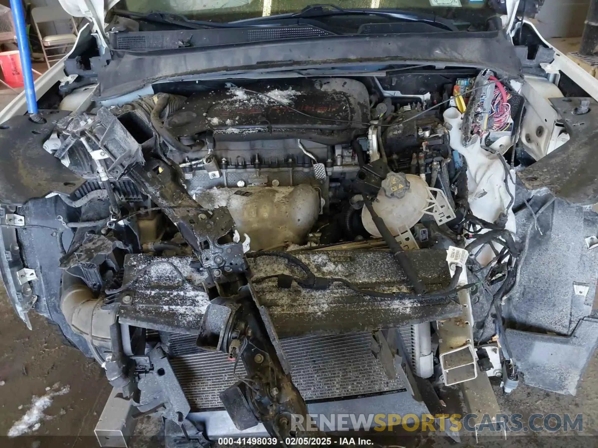 10 Photograph of a damaged car 3C4NJDBB3MT504835 JEEP COMPASS 2021