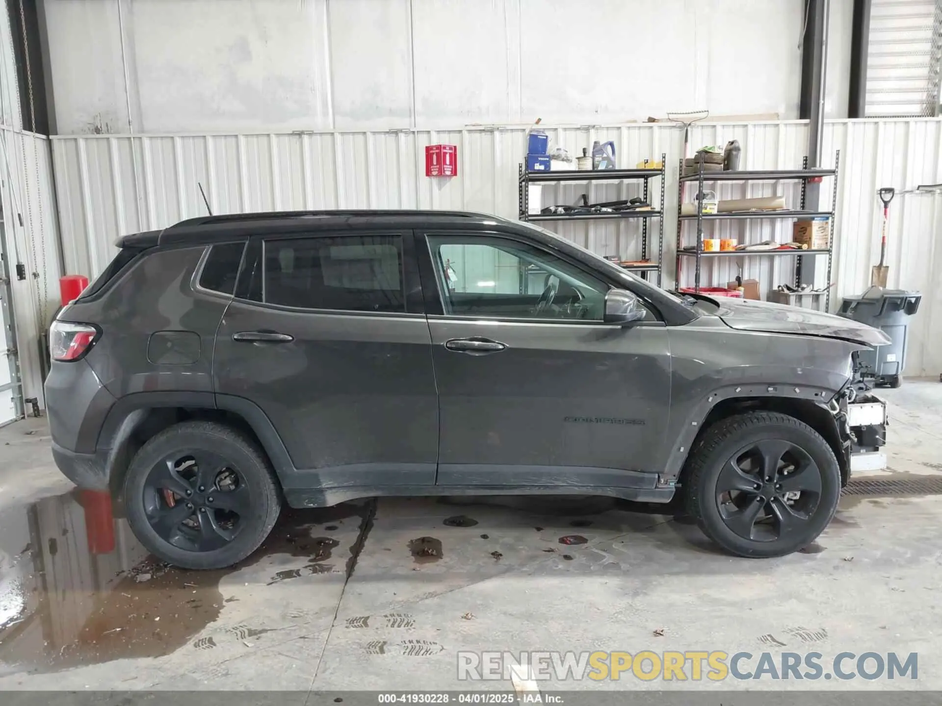 13 Photograph of a damaged car 3C4NJDBB3MT569734 JEEP COMPASS 2021