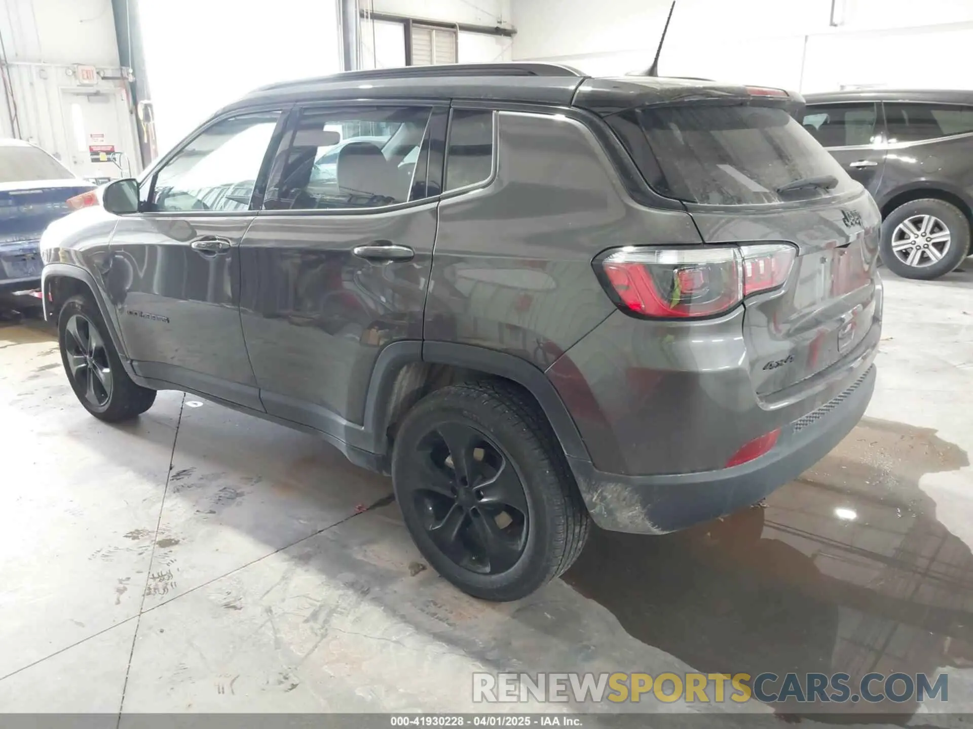 3 Photograph of a damaged car 3C4NJDBB3MT569734 JEEP COMPASS 2021