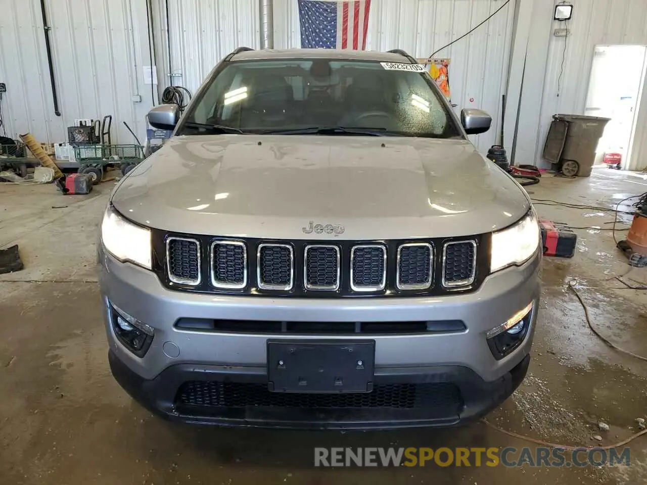5 Photograph of a damaged car 3C4NJDBB3MT579230 JEEP COMPASS 2021