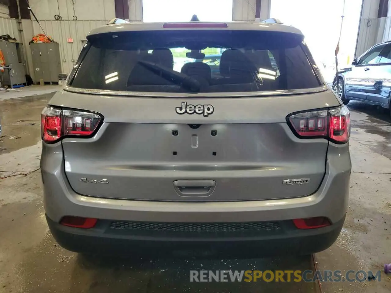 6 Photograph of a damaged car 3C4NJDBB3MT579230 JEEP COMPASS 2021
