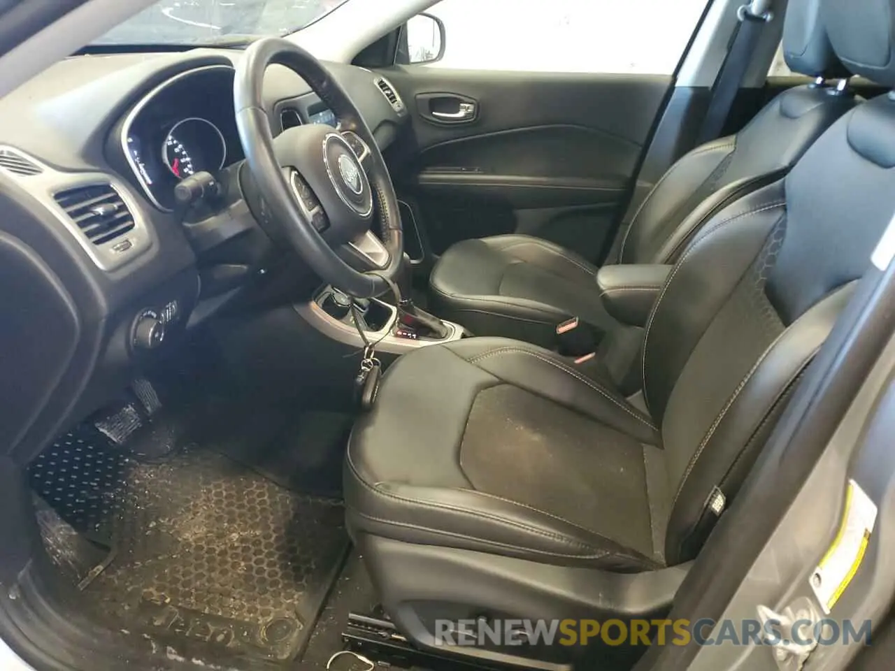 7 Photograph of a damaged car 3C4NJDBB3MT579230 JEEP COMPASS 2021