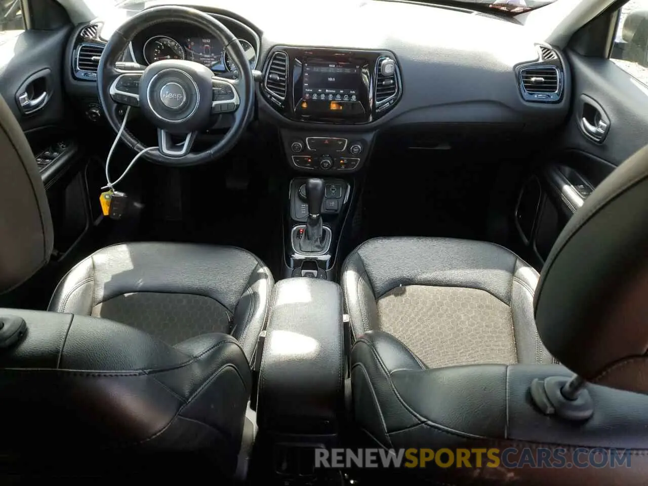 8 Photograph of a damaged car 3C4NJDBB3MT603459 JEEP COMPASS 2021