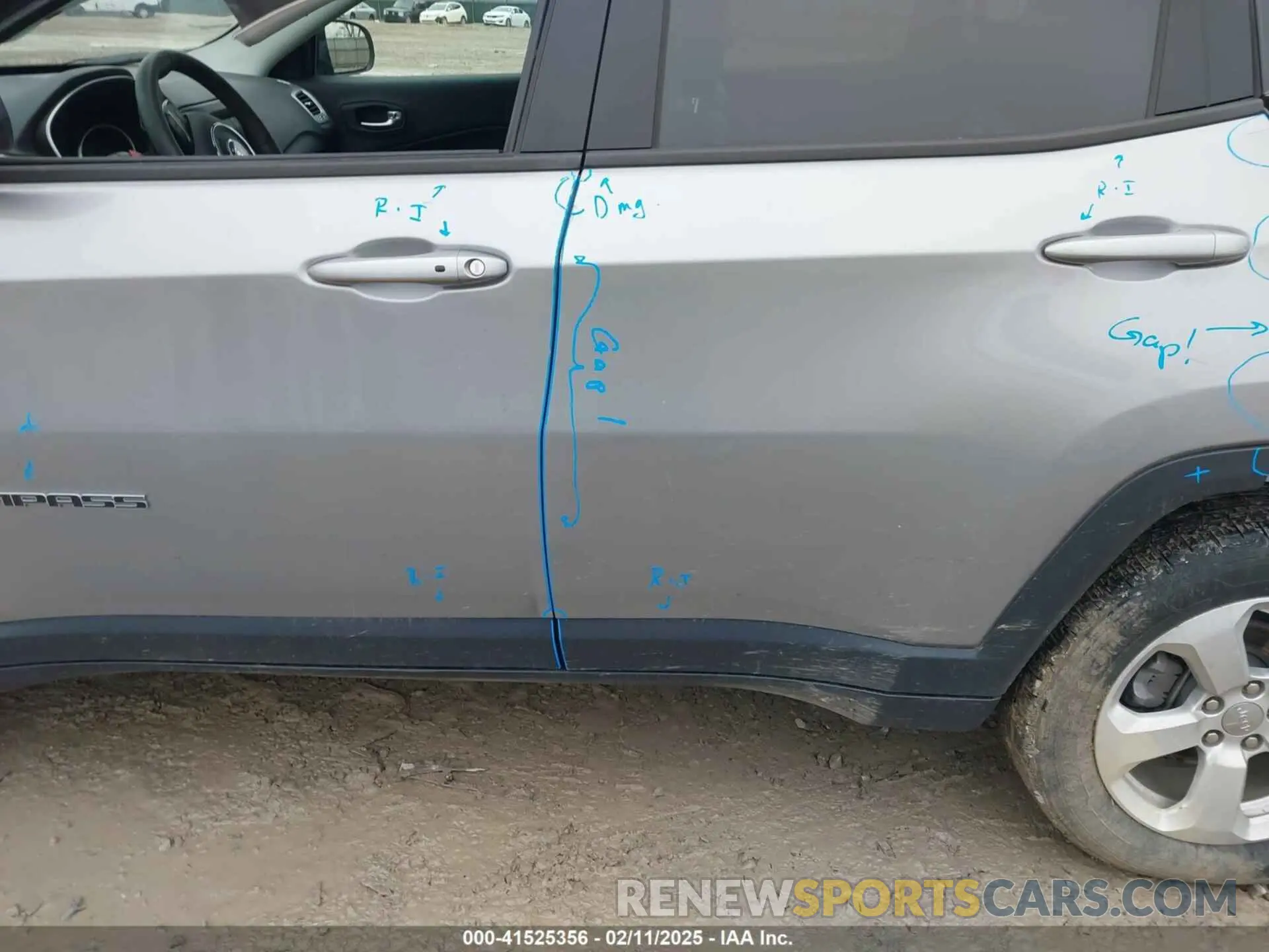 15 Photograph of a damaged car 3C4NJDBB4MT504634 JEEP COMPASS 2021