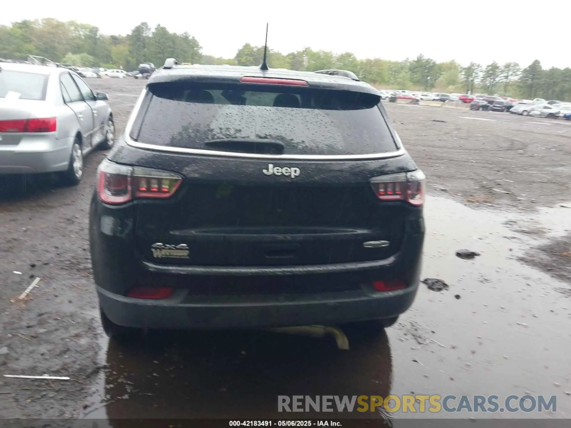 16 Photograph of a damaged car 3C4NJDBB4MT506951 JEEP COMPASS 2021
