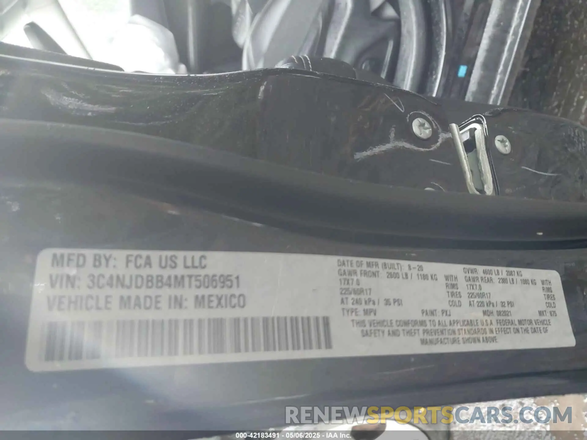 9 Photograph of a damaged car 3C4NJDBB4MT506951 JEEP COMPASS 2021